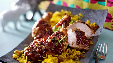 Cape Chicken Braai mit Geelrys (Gewürzreis) Rezept - Foto: LECKER @ Bauer Media Group