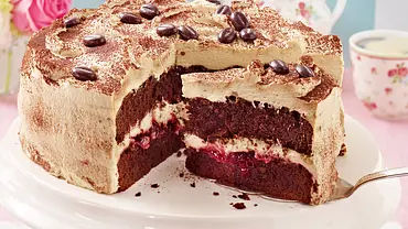 Cappuccino-Torte Rezept - Foto: LECKER @ Bauer Media Group Cappuccino-Torte Rezept - Foto: LECKER @ Bauer Media Group