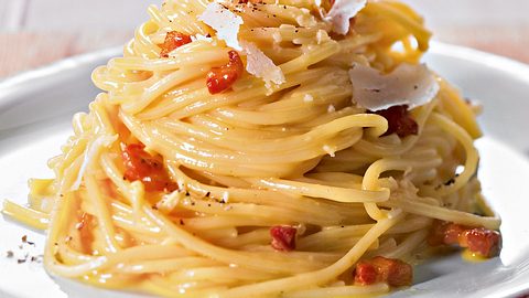 Carbonara Rezept - Foto: House of Food / Bauer Food Experts KG