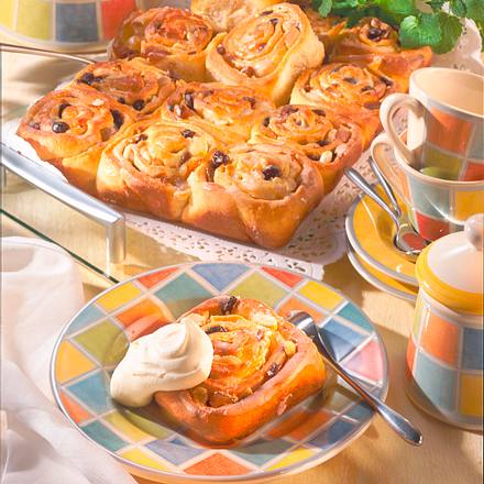 Caribic- Rosettenkuchen vom Blech mit Zitronenguss Rezept Caribic- Rosettenkuchen vom Blech mit Zitronenguss Rezept