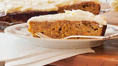 Carrot Cake Rezept - Foto: LECKER @ Bauer Media Group