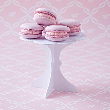 Cassis-Macarons Rezept Cassis-Macarons Rezept