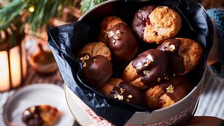 Weihnachtskekse: Chai-Ministollen - Foto: House of Food / Bauer Food Experts KG