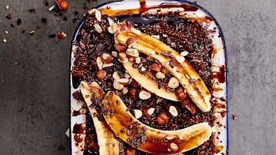 Chai-Schoko-Quinoa-Auflauf Rezept - Foto: LECKER @ Bauer Media Group