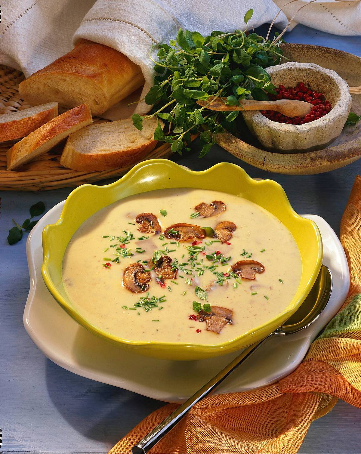 Champignon-Käsecremesuppe Rezept