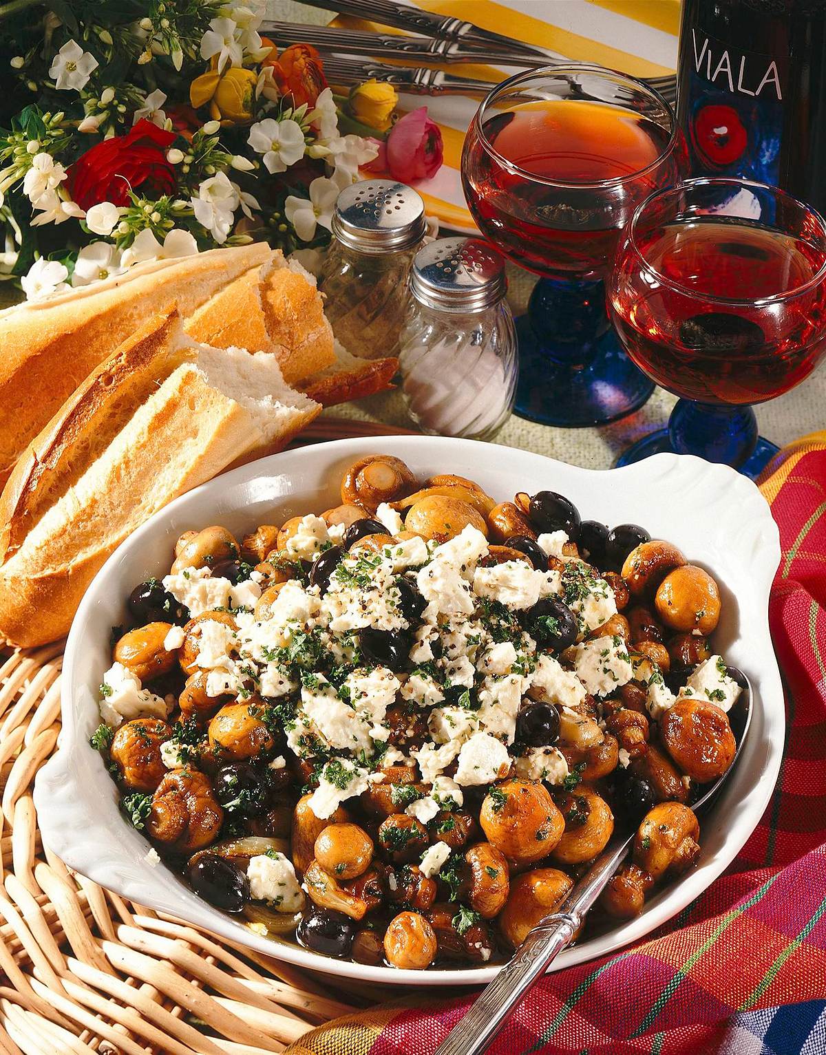 Champignon-Pfanne mit Fetakäse Rezept