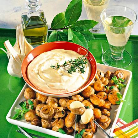Champignonpfanne mit Aioli Rezept Champignonpfanne mit Aioli Rezept