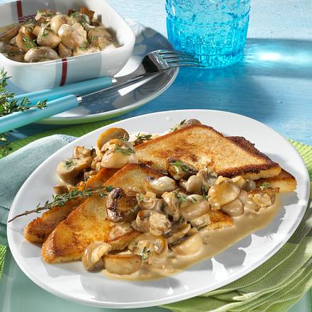 Champignons auf Röstbrot Rezept