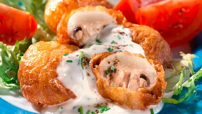Champignons in Bierteig Rezept - Foto: LECKER @ Bauer Media Group
