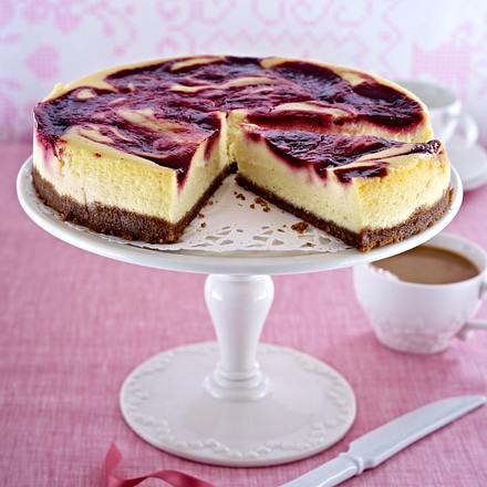 Cheesecake mit Himbeerpüree Rezept