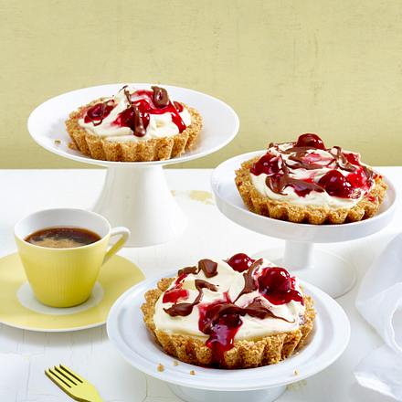 Cherry-Brezel-Tartelettes Rezept