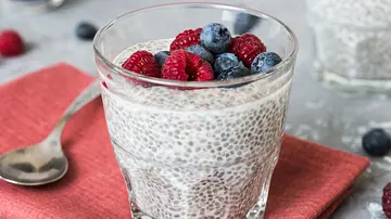 Chia-Pudding Rezept - Foto: iStock; Mykola Sosiukin