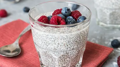 Chia-Pudding Rezept - Foto: iStock; Mykola Sosiukin Chia-Pudding Rezept - Foto: iStock; Mykola Sosiukin