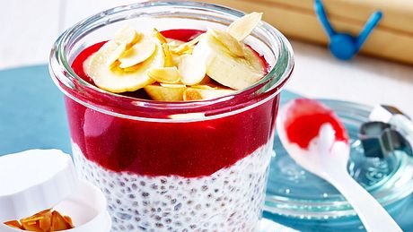 Chia-Pudding mit Himbeeren und Kokosmilch Rezept - Foto: Triemer, Isabell