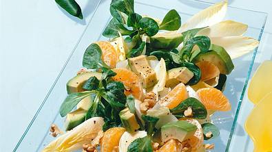 Chicorée-Feldsalat mit Mandarinen Rezept - Foto: LECKER @ Bauer Media Group