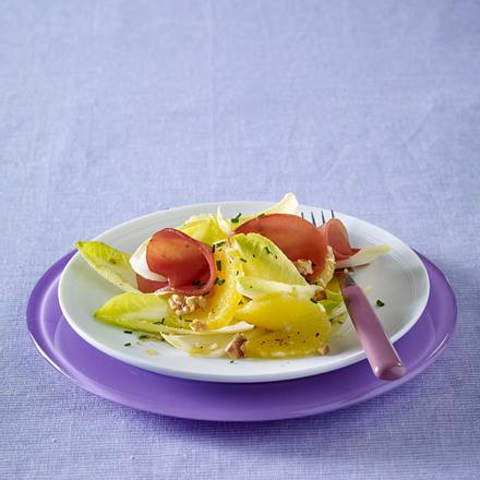 Chicorée-Orangen-Salat mit Lachsschinken Rezept Chicorée-Orangen-Salat mit Lachsschinken Rezept