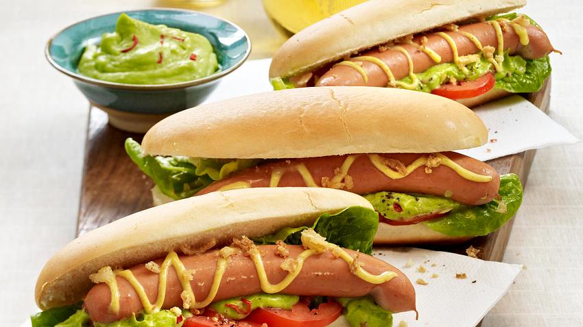 Chilenische Hot Dogs Rezept - Foto: House of Food / Bauer Food Experts KG