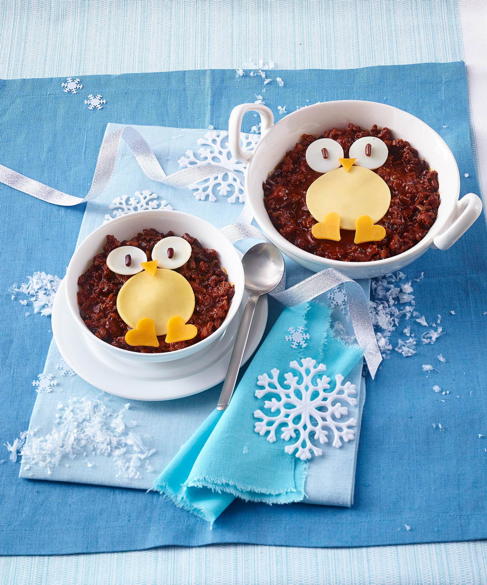 Chili con Carne mit Käse-Pinguin Rezept | LECKER