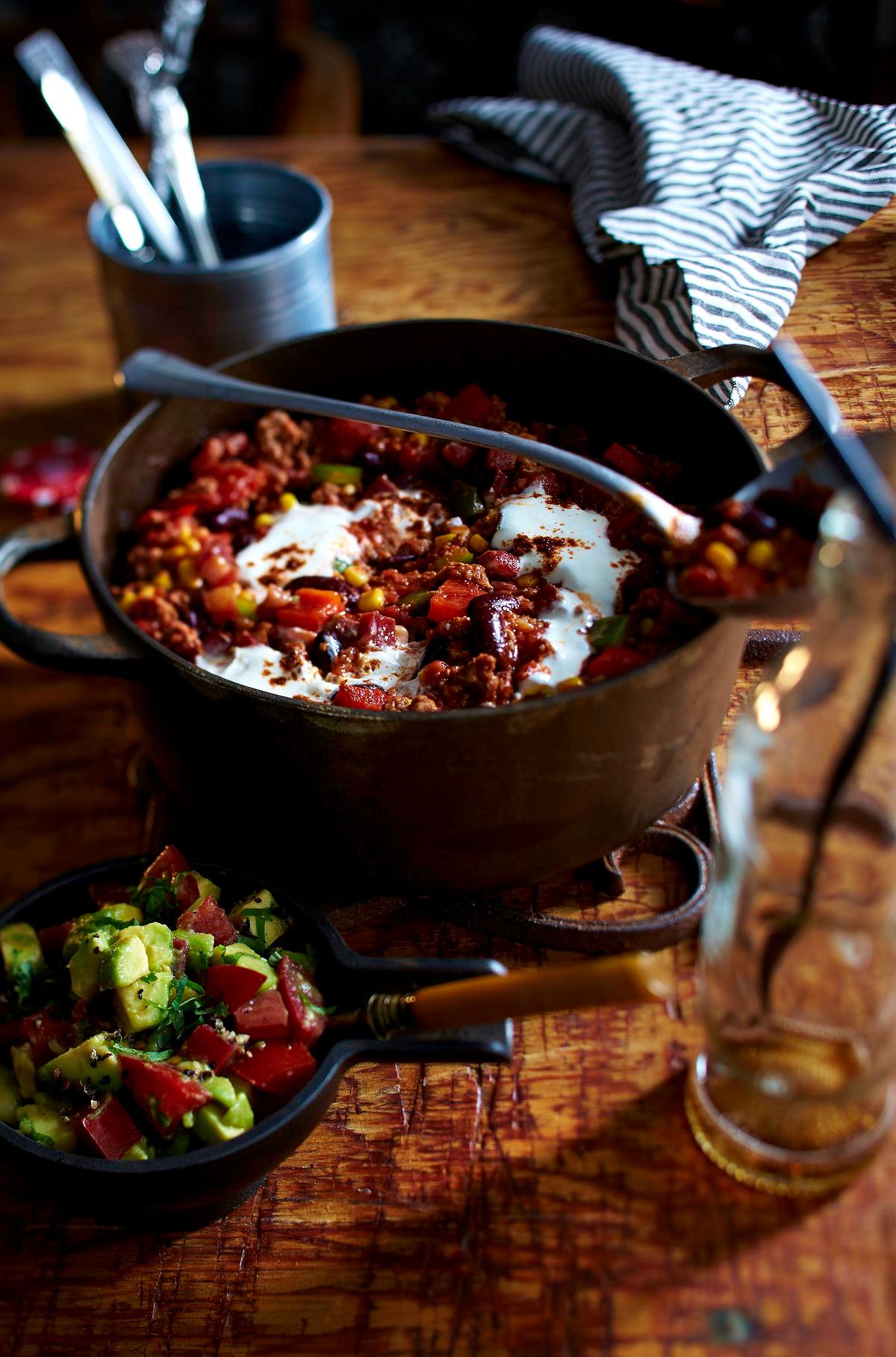 Chili con Carne mit Zimt und Zartbitterschokolade Rezept