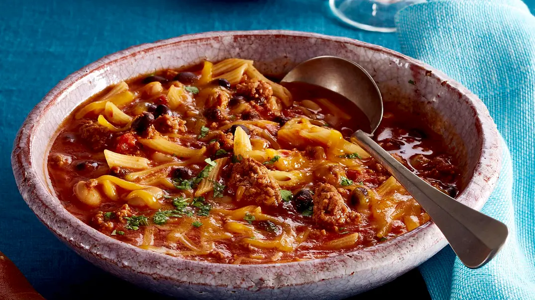 Chili-Con-Carne–Suppe Rezept - Foto: LECKER @ Bauer Media Group