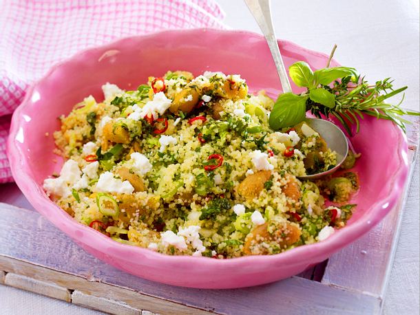 Chili-Couscous-Salat mit Kräuteraprikosen Rezept Chili-Couscous-Salat mit Kräuteraprikosen Rezept