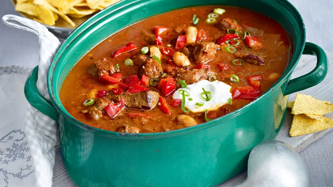 Chili-Rindfleisch-Topf Rezept - Foto: LECKER @ Bauer Media Group Chili-Rindfleisch-Topf Rezept - Foto: LECKER @ Bauer Media Group