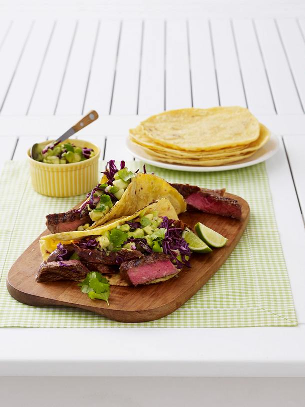 Chili-Rubbed Steak Tacos Rezept | LECKER