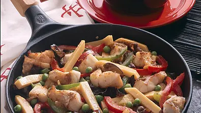 Chinesischer Fischtopf Rezept - Foto: LECKER @ Bauer Media Group