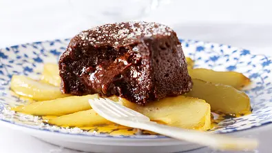 Chocolat malheur mit Birnen Rezept - Foto: LECKER @ Bauer Media Group