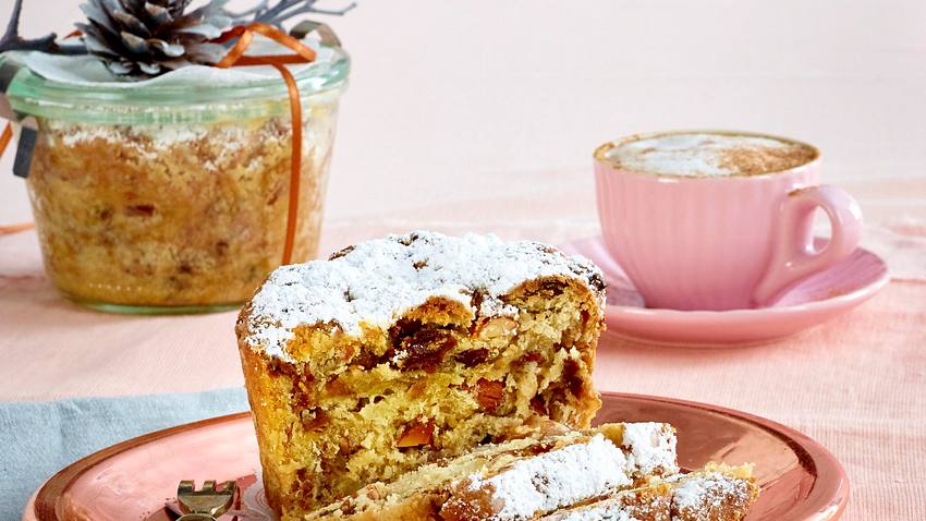 Christstollen im Glas Rezept - Foto: House of Food / Bauer Food Experts KG