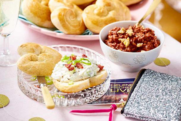 Hefeherzen „Du, ich mag dich“ mit Speck-Sour-Cream Rezept