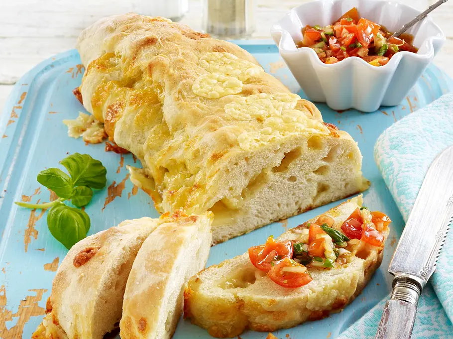 Ciabatta-Käsebrote mit Tomatensalsa Rezept