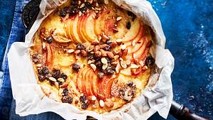 Clafoutis mit Zimt-Apfel Rezept - Foto: House of Food / Bauer Food Experts KG