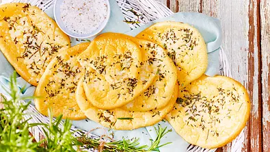 Cloud Bread Rezept - Foto: LECKER @ Bauer Media Group