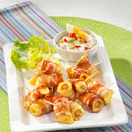 Cocktailwürstchen in Käse-Speckmantel Rezept