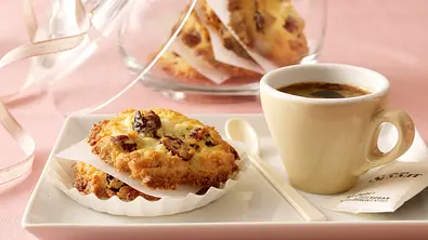 Coconut cranberry cookies Rezept - Foto: LECKER @ Bauer Media Group