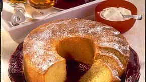 Cognac-Kranzkuchen Rezept - Foto: Scarlini