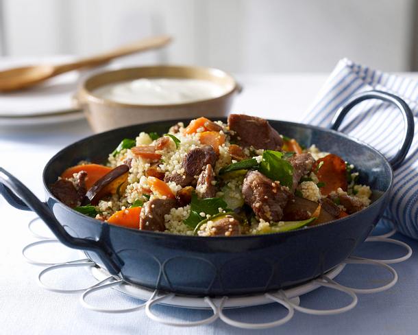 Couscous-Gemüse-Pfanne mit Lammfilet Rezept Couscous-Gemüse-Pfanne mit Lammfilet Rezept