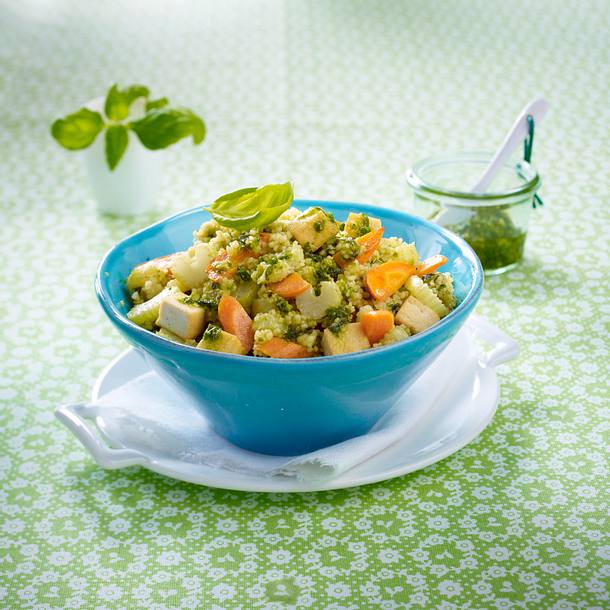 Couscous mit Pesto-Gemüse Rezept Couscous mit Pesto-Gemüse Rezept
