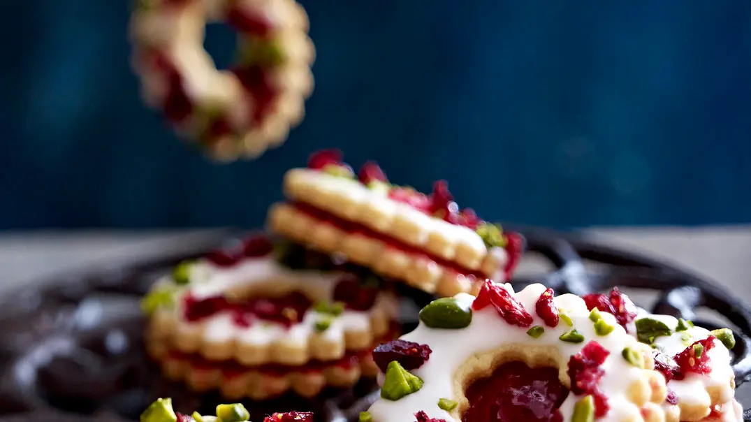 Cranberry-Adventskringel Rezept - Foto: LECKER @ Bauer Media Group Cranberry-Adventskringel Rezept - Foto: LECKER @ Bauer Media Group