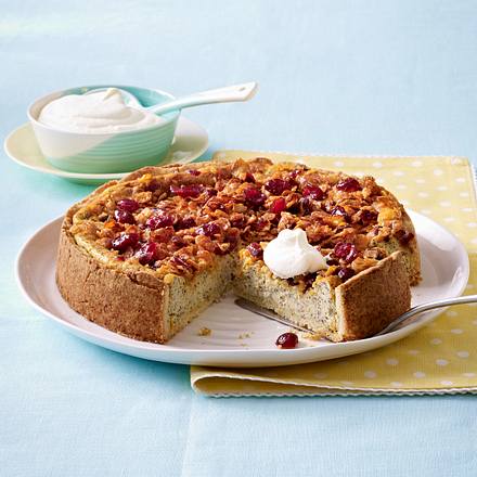 Cranberry-Mohnkuchen mit Cornflakesstreusel Rezept Cranberry-Mohnkuchen mit Cornflakesstreusel Rezept