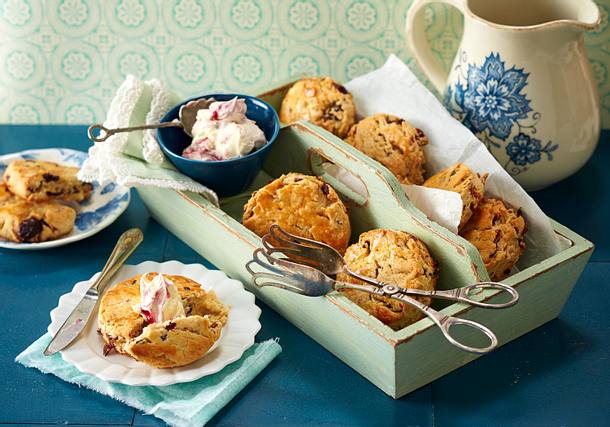 Cranberry-Stollen-Scones Rezept Cranberry-Stollen-Scones Rezept