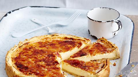 Crème-Brulée-Käsekuchen-Tarte Rezept - Foto: House of Food / Bauer Food Experts KG