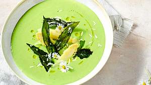    Cremesuppe „Aus Wald & Feld“ Rezept - Foto: House of Food / Food Experts KG