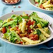 Cremige Avocado-Pasta mit Bacon-Crunch Rezept - Foto: House of Food / Bauer Food Experts KG