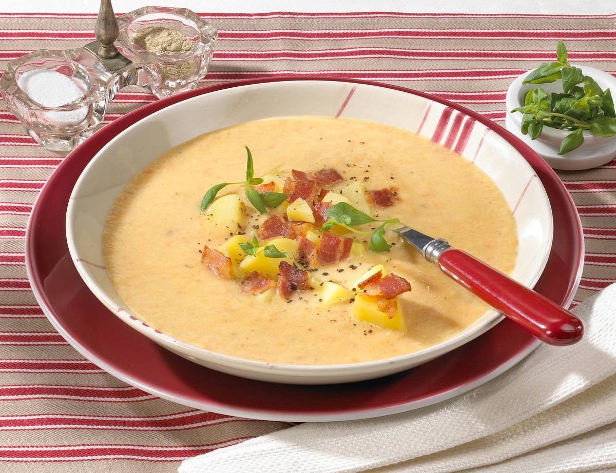 Cremige Kartoffelsuppe mit Speck Rezept