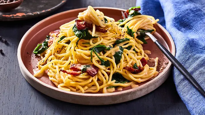 Cremige Miso-Carbonara Rezept - Foto: LECKER @ Bauer Media Group
