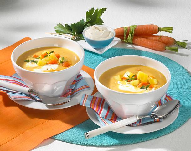Cremige Möhren-Kartoffel-Suppe Rezept Cremige Möhren-Kartoffel-Suppe Rezept