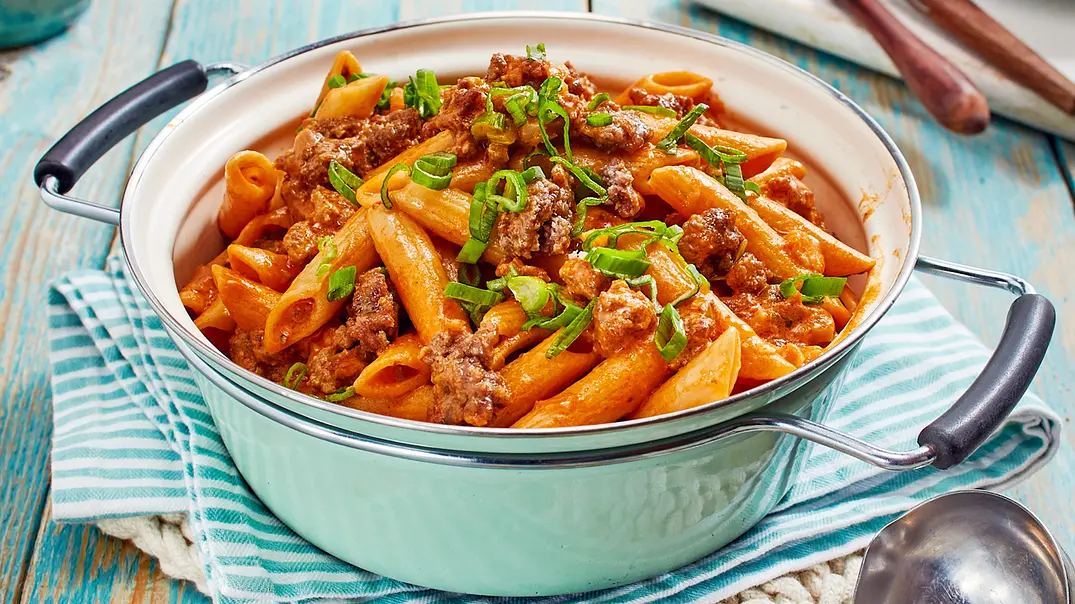 Cremige One-Pot-Pasta Rezept - Foto: LECKER @ Bauer Media Group Cremige One-Pot-Pasta Rezept - Foto: LECKER @ Bauer Media Group