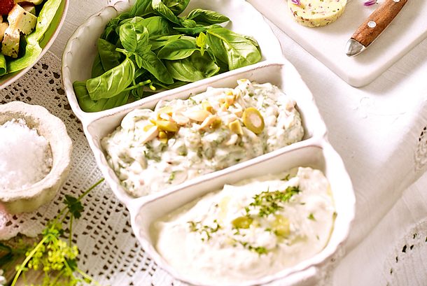Cremiger Feta-Dip Rezept Cremiger Feta-Dip Rezept